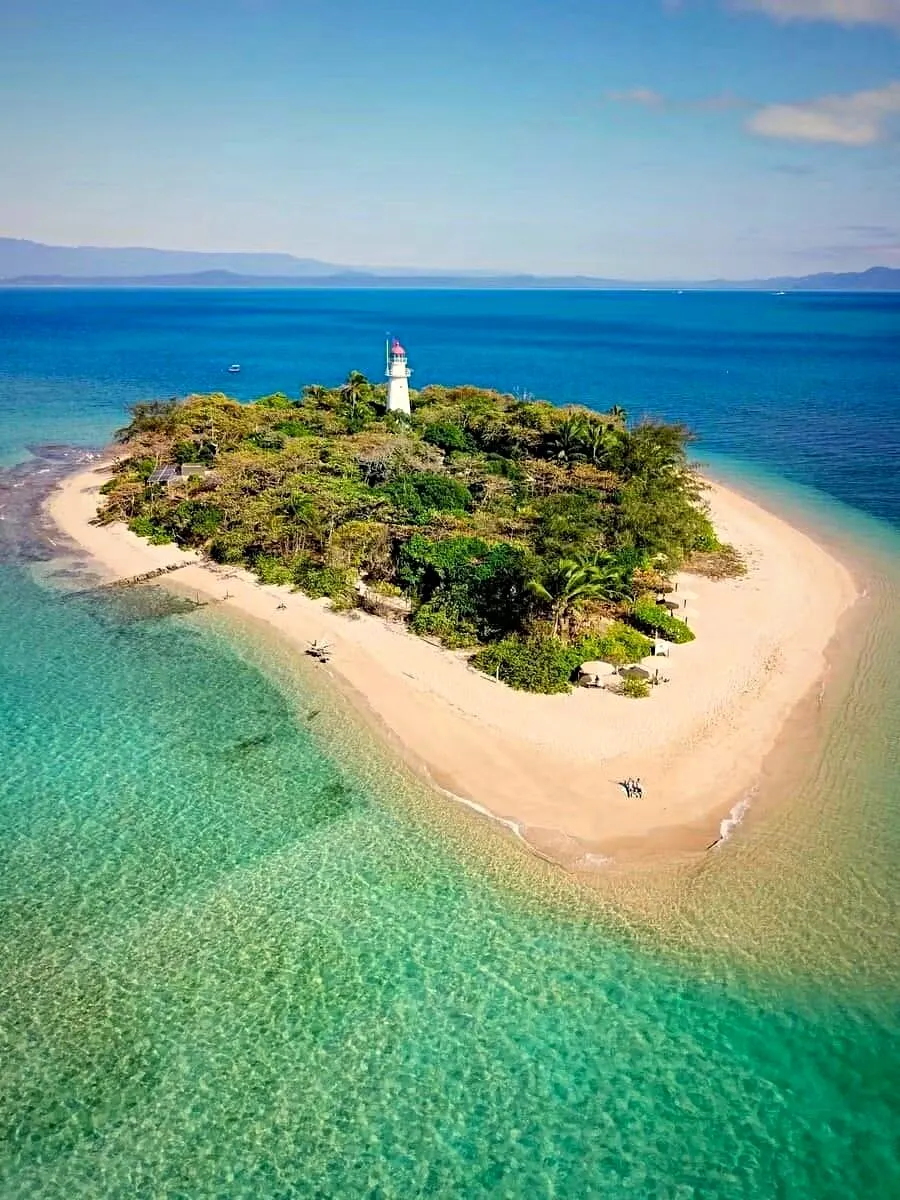 Aerial view of the Low Isles coral cay and lighthouse, fifteen kilometres off Port Douglas